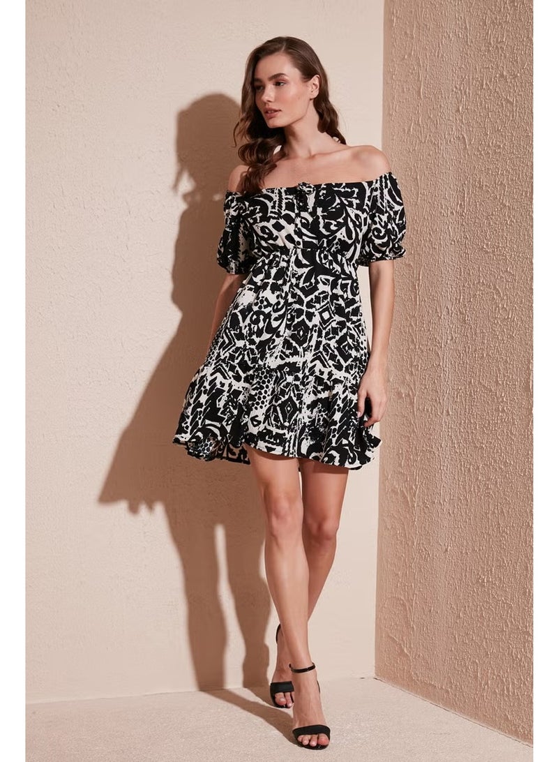 Lela Off-Shoulder Printed Dress - Image 3